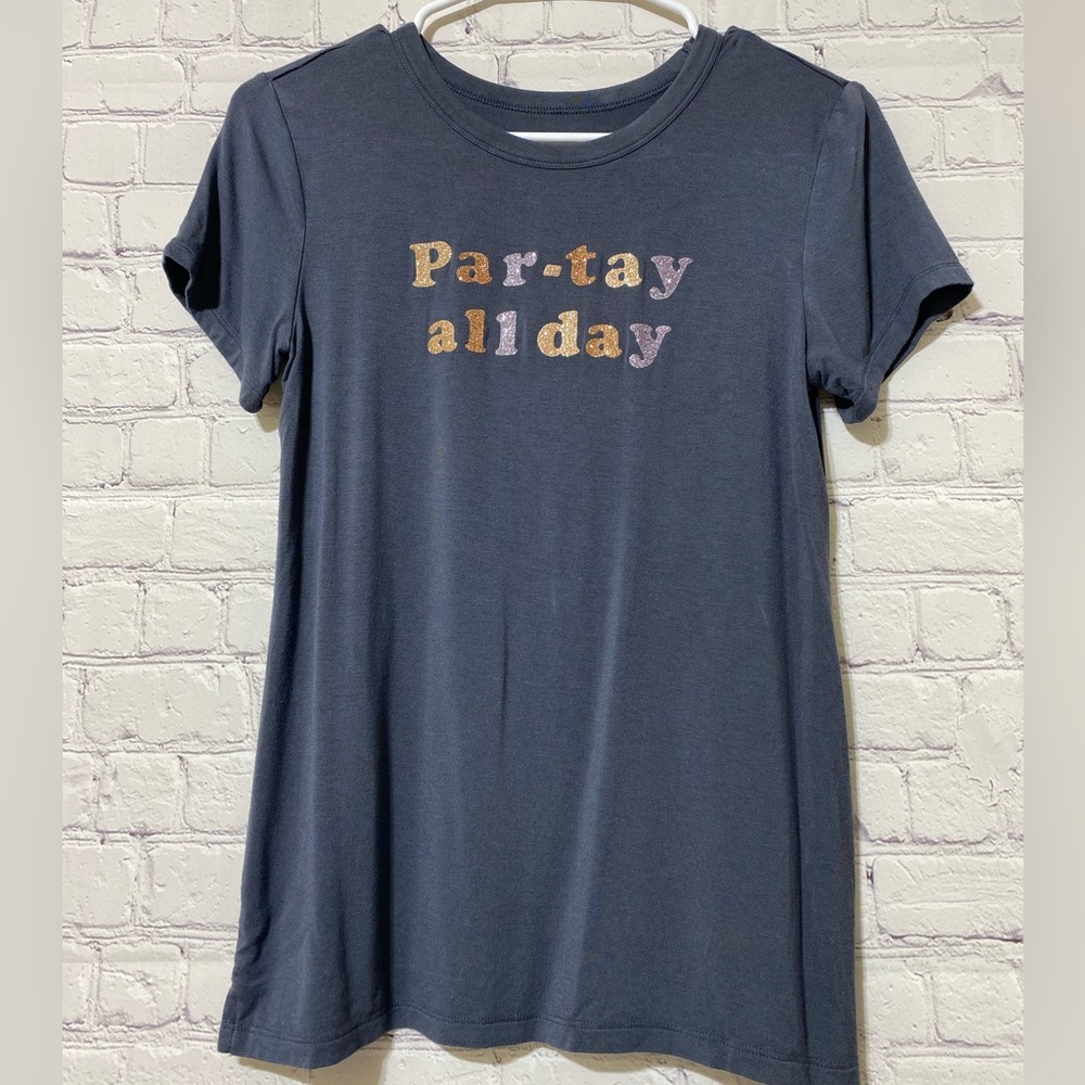 Old navy cut shirt for everyday use
